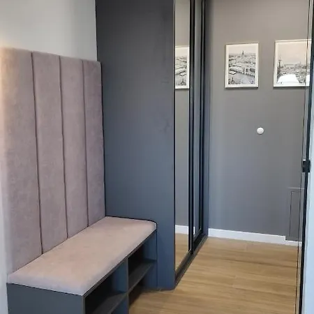 Between Appartamento Cracovia