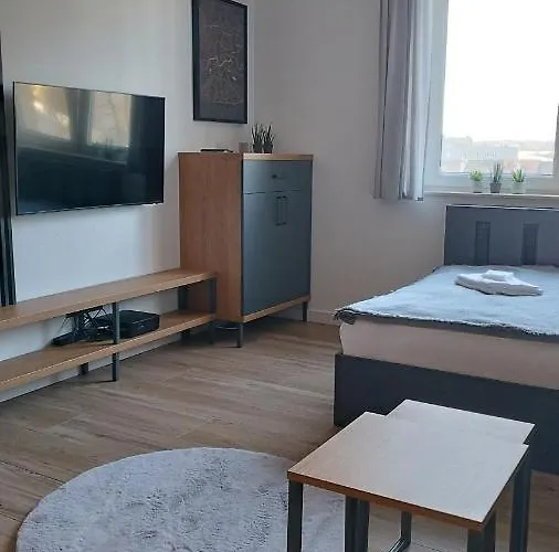 Between Apartamento Cracovia