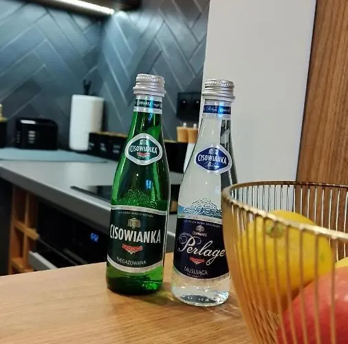 Between Apartamento Cracovia